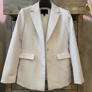 White Blazer -NWOT